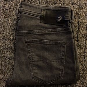 Authentic Men’s Diesel Jeans - Size W29-L32. Style: Regular Slim Tapered(Buster)